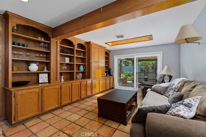 8058 E Woodsboro Avenue, Anaheim Hills, CA 92807 - Photo 15