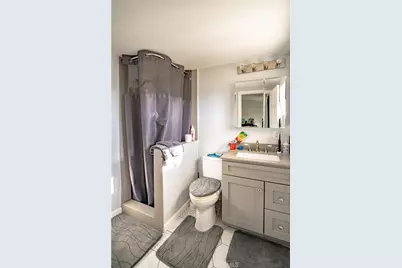 18301 Pammy, Huntington Beach, CA 92648 - Photo 7