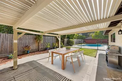 369 San Juan, La Canada Flintridge, CA 91011 - Photo 23