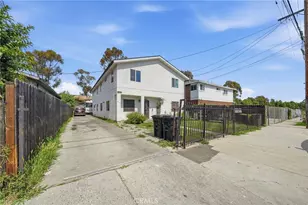1645 E 117th St, Los Angeles, CA 90059 - Photo 3