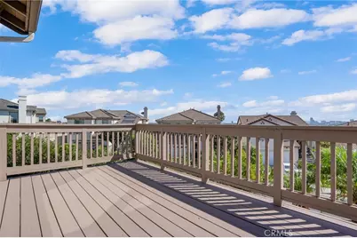 2201 Bay View Drive, Signal Hill, CA 90755 - Photo 27
