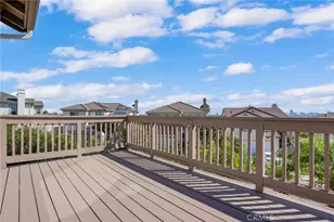 2201 Bay View Dr, Signal Hill, CA 90755 - Photo 27