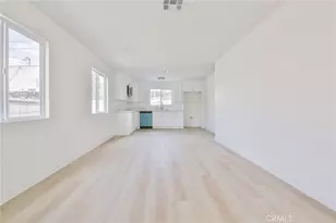 1043 W 151st St, Compton, CA 90220 - Photo 29