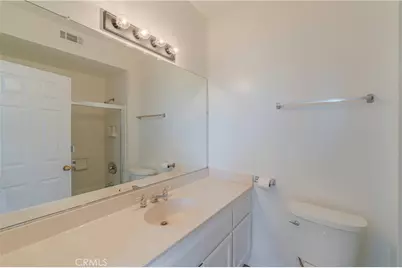555 Maine Avenue #303, Long Beach, CA 90802 - Photo 21