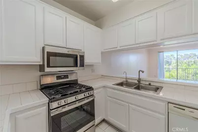 555 Maine Avenue #303, Long Beach, CA 90802 - Photo 13