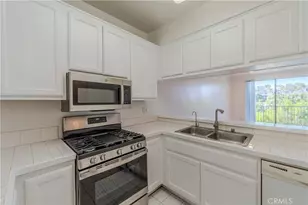555 Maine Ave, Long Beach, CA 90802 - Photo 13