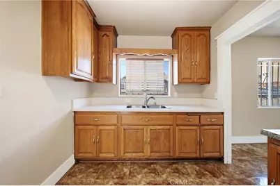 242 W 88th, Los Angeles, CA 90003 - Photo 19