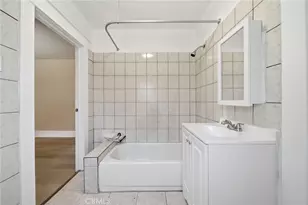 242 W 88th, Los Angeles, CA 90003 - Photo 21