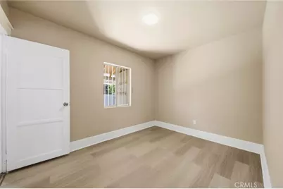242 W 88th, Los Angeles, CA 90003 - Photo 17