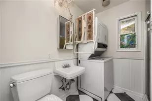 349 N Pine, Orange, CA 92866 - Photo 17