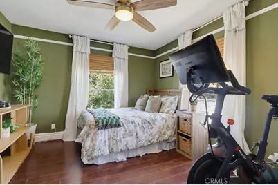 551 W 8th Street, Long Beach, CA 90813 - Photo 37