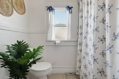 551 W 8th Street, Long Beach, CA 90813 - Photo 43