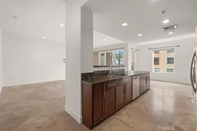 300 E 4th Street #201, Long Beach, CA 90802 - Photo 9
