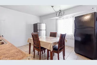 1374 E Vernon, Los Angeles, CA 90011 - Photo 5