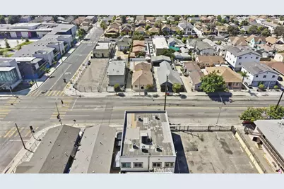 1374 E Vernon, Los Angeles, CA 90011 - Photo 65
