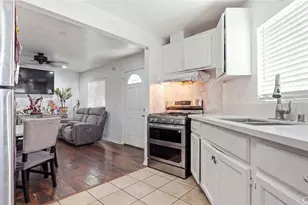 1374 E Vernon, Los Angeles, CA 90011 - Photo 3