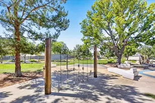 168 Crossover, Irvine, CA 92618 - Photo 67
