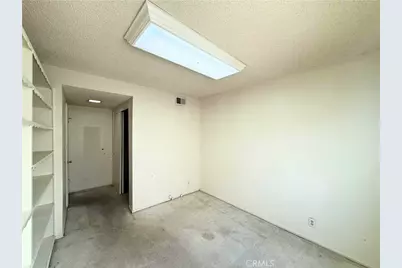 15445 Surrey Lane, La Mirada, CA 90638 - Photo 13