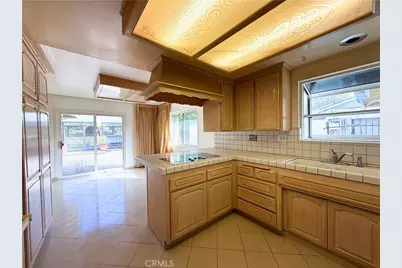15445 Surrey Lane, La Mirada, CA 90638 - Photo 7