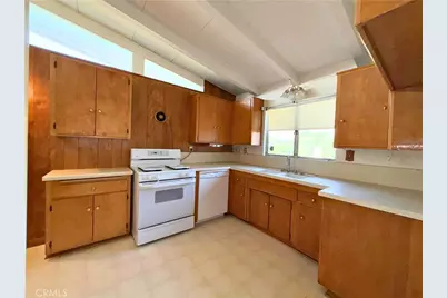 8441 Sanger Avenue, Whittier, CA 90606 - Photo 9