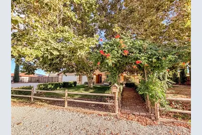 10011 Solano, Victorville, CA 92392 - Photo 7