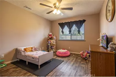 10011 Solano, Victorville, CA 92392 - Photo 37