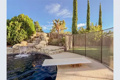 10011 Solano, Victorville, CA 92392 - Photo 49