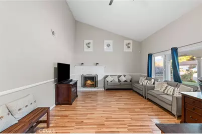 1111 W La Entrada, Anaheim, CA 92801 - Photo 9