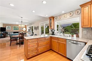 2040 Swan Dr, Costa Mesa, CA 92626 - Photo 11