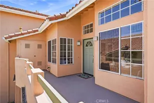 51 Abrazo Aisle, Irvine, CA 92614 - Photo 3