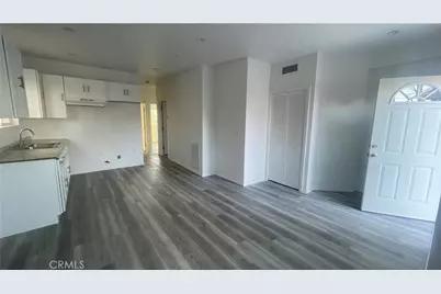 320 35th Street, Los Angeles, CA 90011 - Photo 15