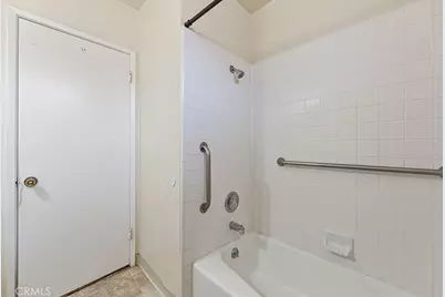5876 Denmead, Lakewood, CA 90713 - Photo 17
