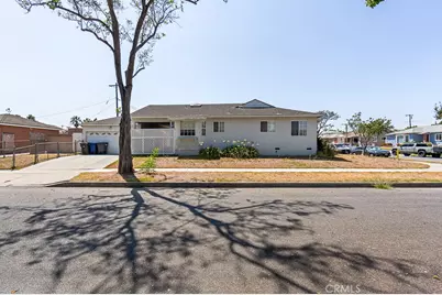 5876 Denmead, Lakewood, CA 90713 - Photo 3
