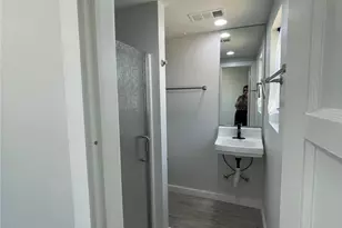1013 Delfino, Bakersfield, CA 93304 - Photo 11