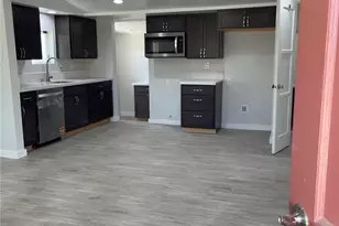 1013 Delfino, Bakersfield, CA 93304 - Photo 5