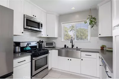 3265 Senasac, Long Beach, CA 90808 - Photo 9