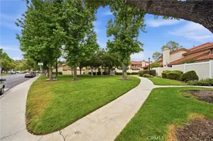 22810 Chardonnay Dr, Diamond Bar, CA 91765 - Photo 27