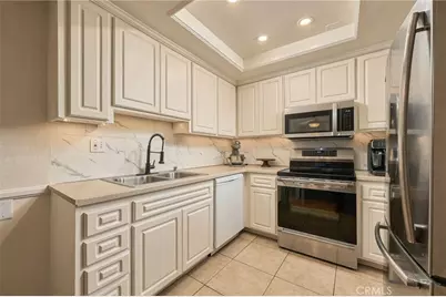 355 Avocado #H-1, Costa Mesa, CA 92627 - Photo 7