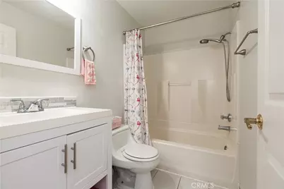 2507 E 15th Street #214, Long Beach, CA 90804 - Photo 27