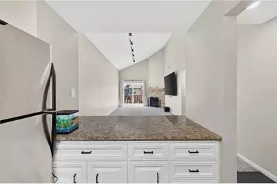 3069 Brea Boulevard #10, Fullerton, CA 92835 - Photo 9