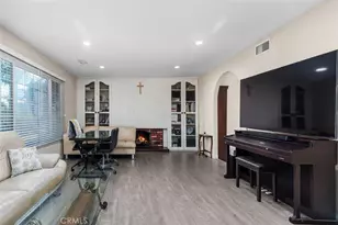 5023 Evergreen, Cypress, CA 90630 - Photo 7