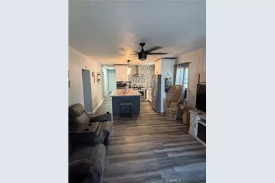 242 E M, Colton, CA 92324 - Photo 3