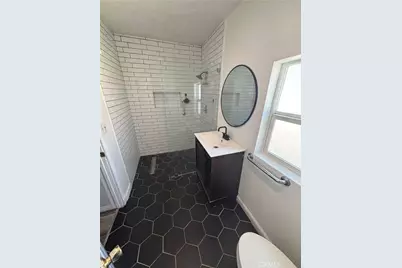 242 E M, Colton, CA 92324 - Photo 7