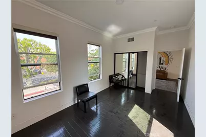 190 W 3rd Street, Santa Ana, CA 92701 - Photo 13