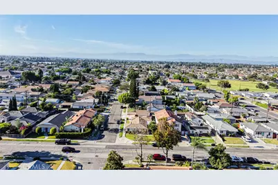 12135 186th, Artesia, CA 90701 - Photo 29