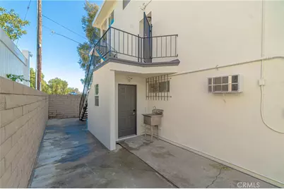2699 E 20th, Signal Hill, CA 90755 - Photo 55