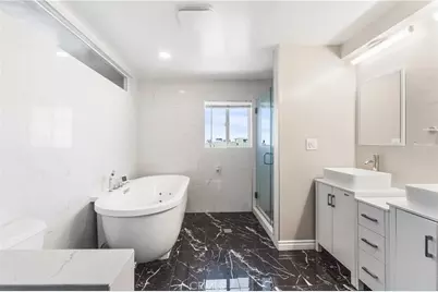 2699 E 20th, Signal Hill, CA 90755 - Photo 35