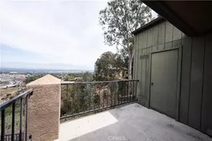 2568 Avenida Del, Corona, CA 92882 - Photo 17
