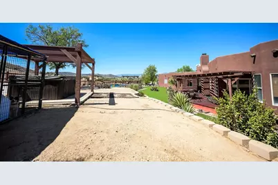 19217 Idaleona, Perris, CA 92570 - Photo 19
