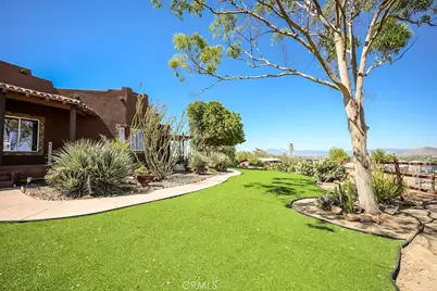 19217 Idaleona, Perris, CA 92570 - Photo 7
